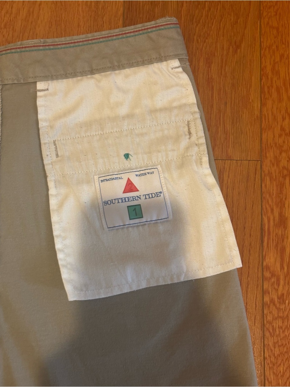 Southern Tide Boys Size 16 Channel Marker Sandstone Khaki Short - Picture 10 of 11